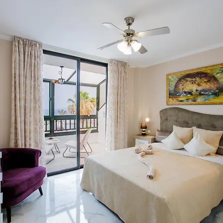 Lux Parque Santiago2 Americas First Line Apartment